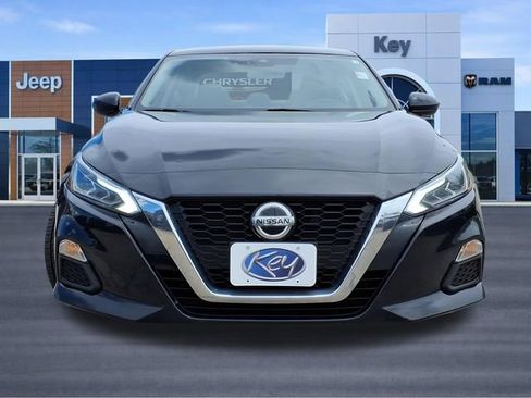Used 2022 Nissan Altima 2.5 SV FWD image 7
