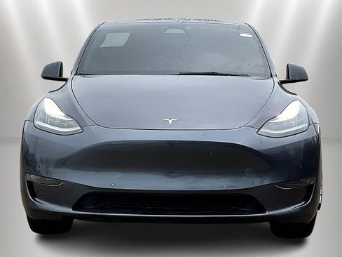 Used 2021 Tesla Model Y Long Range AWD/4WD image 2