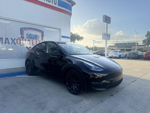 Used 2022 Tesla Model Y Performance AWD/4WD image 14