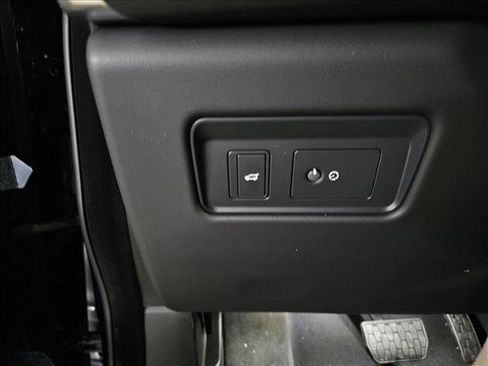 New 2026 Jaguar F-PACE R-Dynamic S image 26