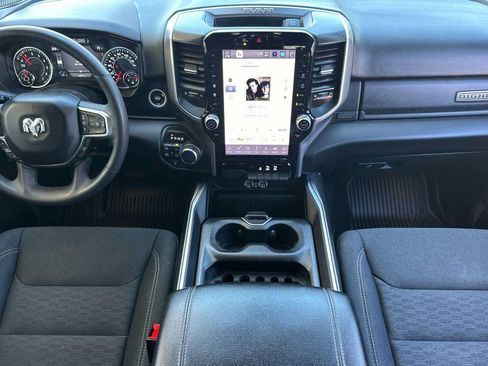 Certified 2025 RAM 1500 Big Horn AWD/4WD image 10