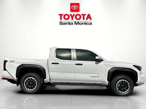 New 2026 Toyota Tacoma TRD Off-Road AWD/4WD image 2