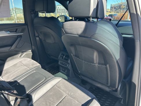 Certified 2024 Audi Q5 e Premium Plus w/ Premium Plus Package image 29