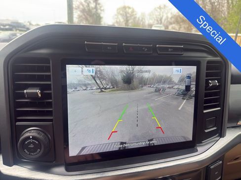 Used 2022 Ford F150 Lariat w/ Trailer Tow Package AWD/4WD image 19