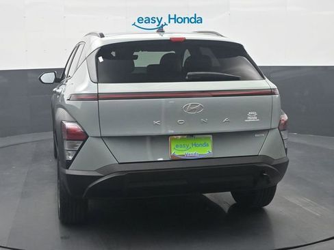 Used 2024 Hyundai Kona SEL w/ Convenience Package AWD/4WD image 6
