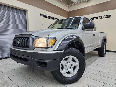 Used 2004 Toyota Tacoma 4x4 Xtracab V6 image 1