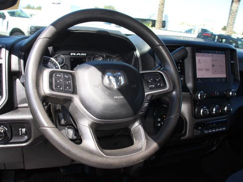 Used 2022 RAM 5500 Tradesman AWD/4WD image 17