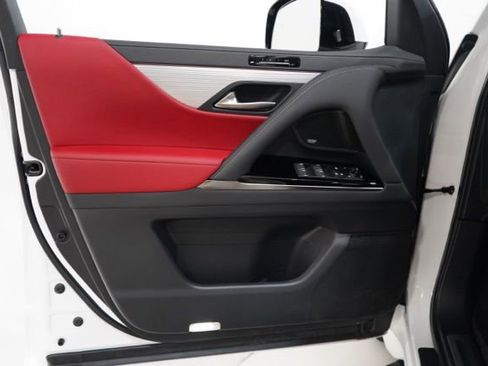 Used 2024 Lexus LX 600 F Sport image 16