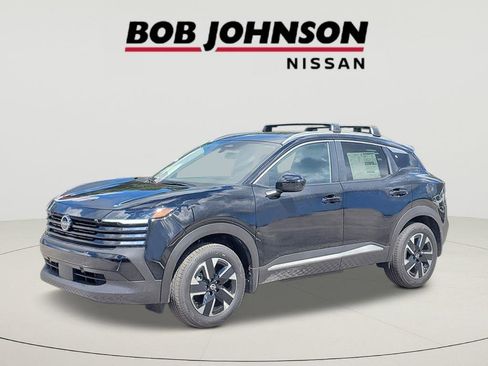 New 2026 Nissan Kicks SV w/ SV Premium Package AWD/4WD image 7