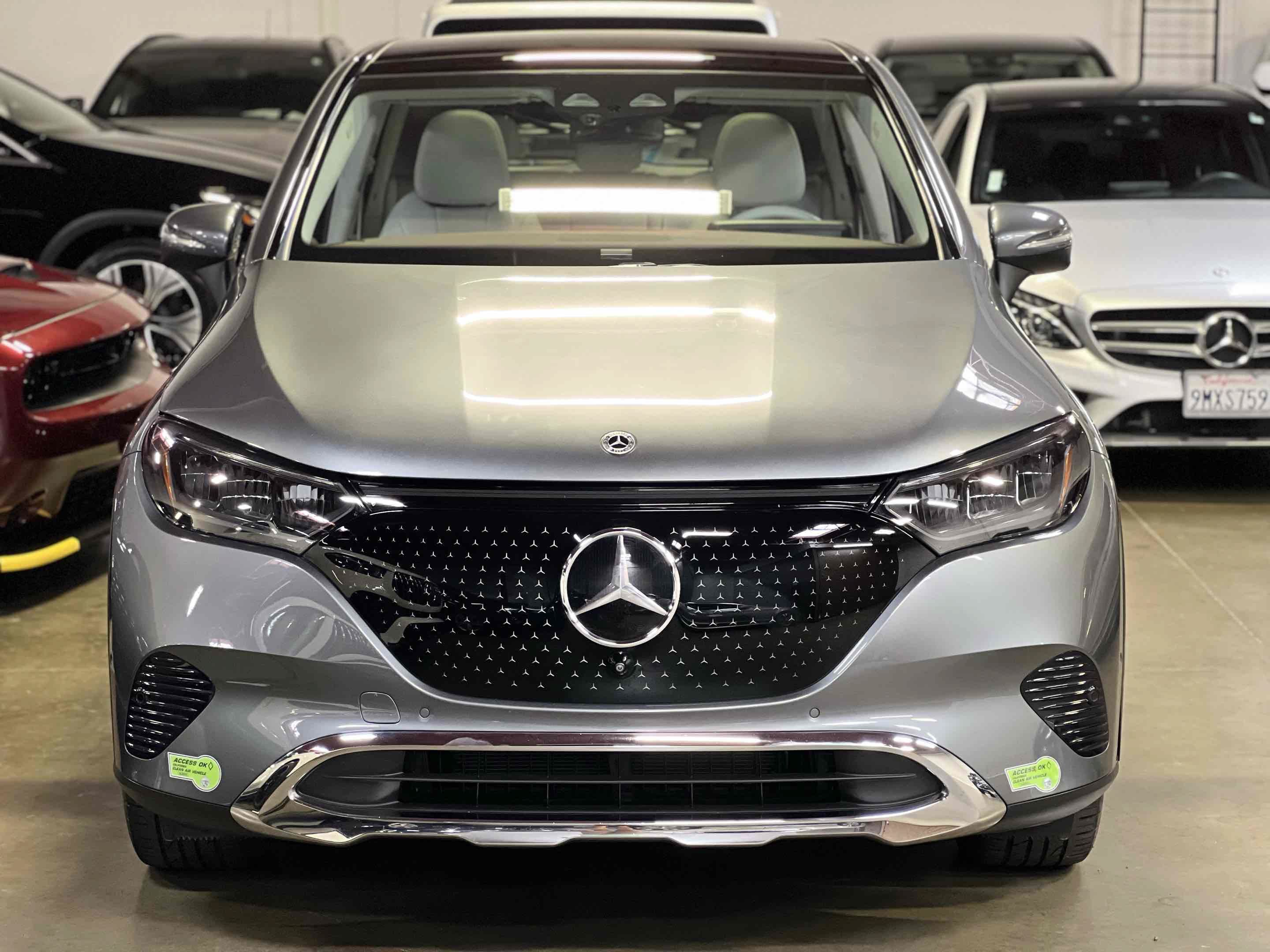 Used 2023 Mercedes-Benz EQE 350+ SUV w/ Exclusive Trim Package image 25