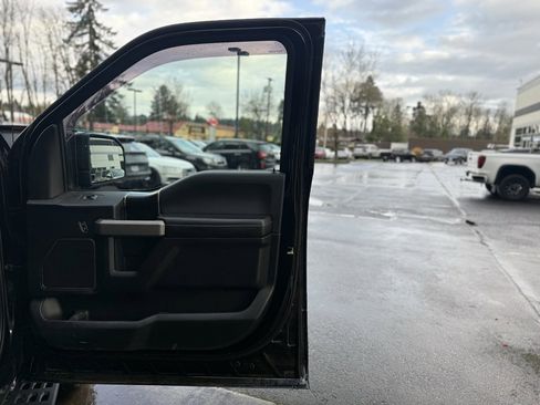 Used 2018 Ford F150 Raptor w/ Equipment Group 802A Luxury image 21