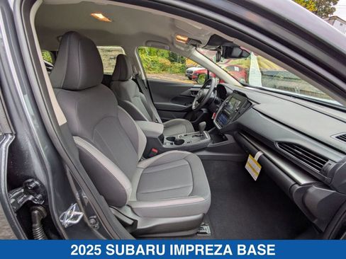 Certified 2025 Subaru Impreza 2.0i image 34