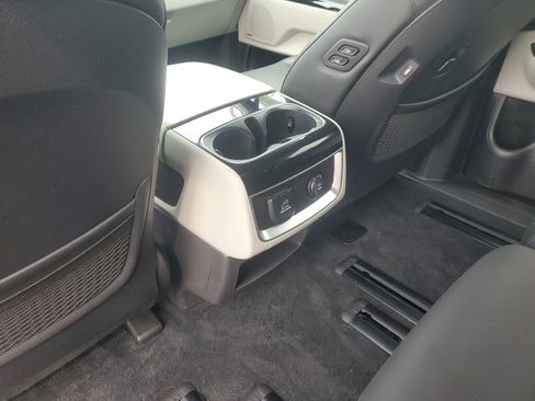 Used 2024 Kia Carnival SX Prestige FWD image 14