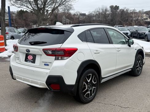 Used 2023 Subaru Crosstrek Hybrid w/ Moonroof Package w/Navigation image 5