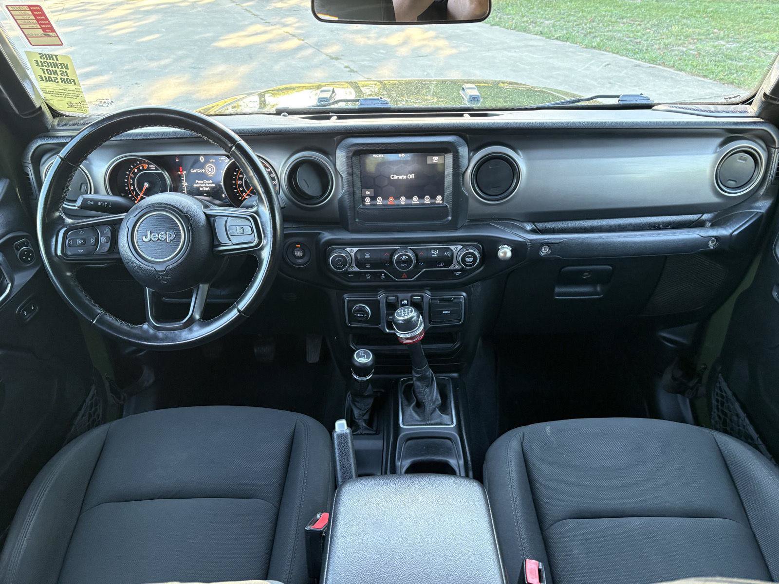Used 2021 Jeep Gladiator Sport AWD/4WD image 11