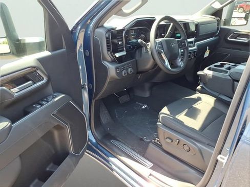 New 2026 Chevrolet Silverado 3500 LT w/ Trail Boss Package AWD/4WD image 10