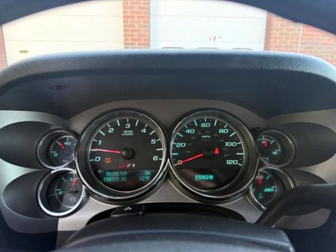 Used 2011 Chevrolet Silverado 1500 LT w/ All-Star Edition AWD/4WD image 12