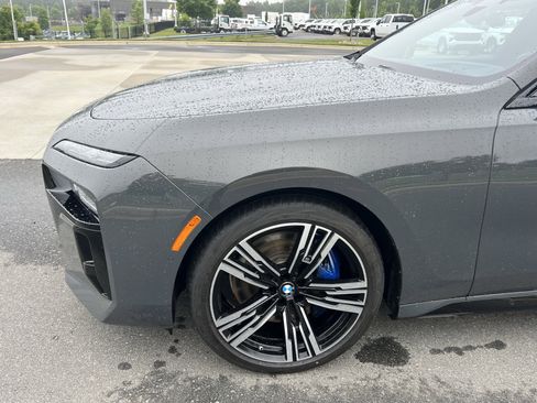 Used 2024 BMW 760i xDrive w/ Executive Package AWD/4WD image 13