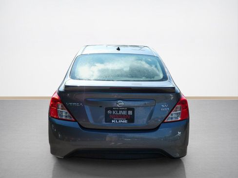 Used 2018 Nissan Versa SV w/ SV Special Edition Package FWD image 4