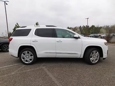 Used 2022 GMC Acadia Denali w/ Denali Ultimate Package image 4