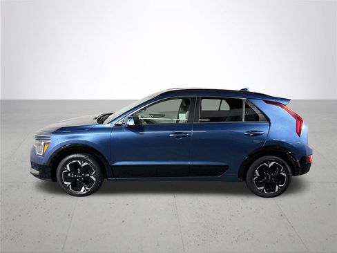 Certified 2023 Kia Niro Wind FWD image 10