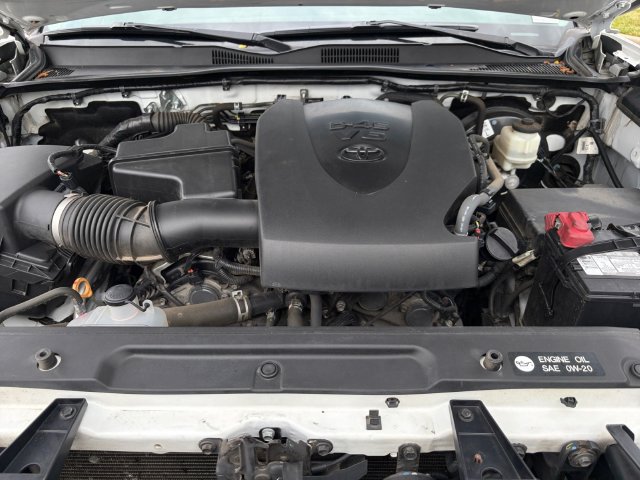 Certified 2019 Toyota Tacoma SR5 AWD/4WD image 21
