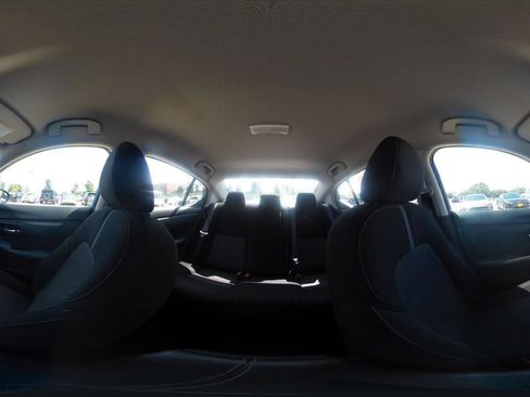 Used 2025 Nissan Sentra SV FWD image 35