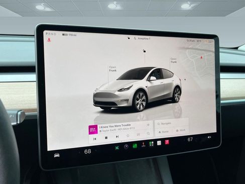Used 2023 Tesla Model Y Long Range AWD/4WD image 9