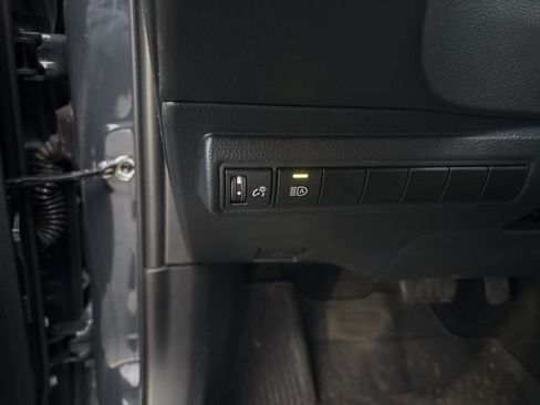 Certified 2024 Toyota Corolla LE image 36