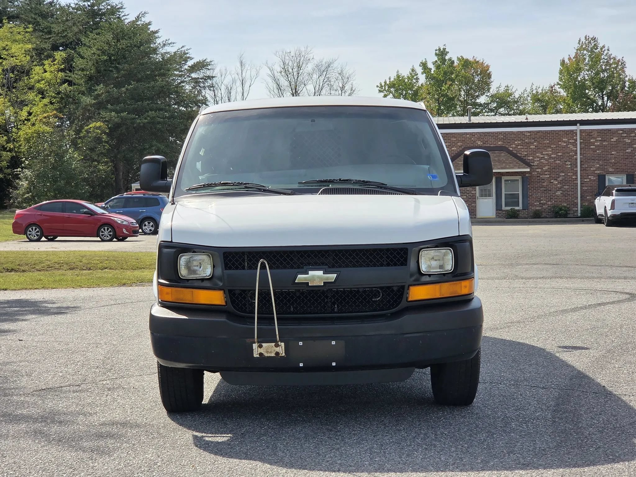 Used 2016 Chevrolet Express 3500 RWD image 4