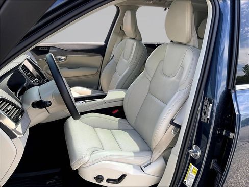 Used 2025 Volvo XC90 B6 Ultra w/ Protection Package Premier AWD/4WD image 22