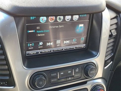 Used 2017 Chevrolet Tahoe LT w/ LT Signature Package image 16