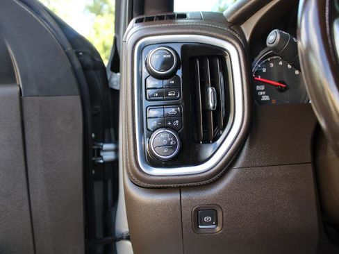 Used 2021 Chevrolet Silverado 1500 LT w/ Max Trailering Package image 24