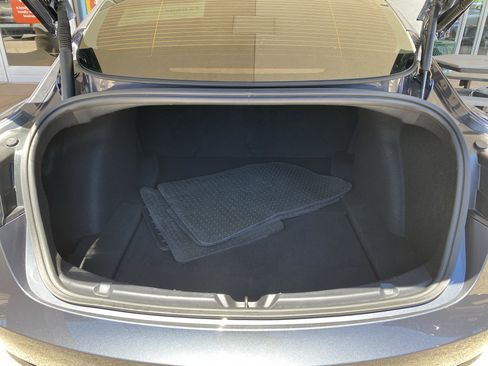 Used 2023 Tesla Model 3 Standard Range RWD image 16