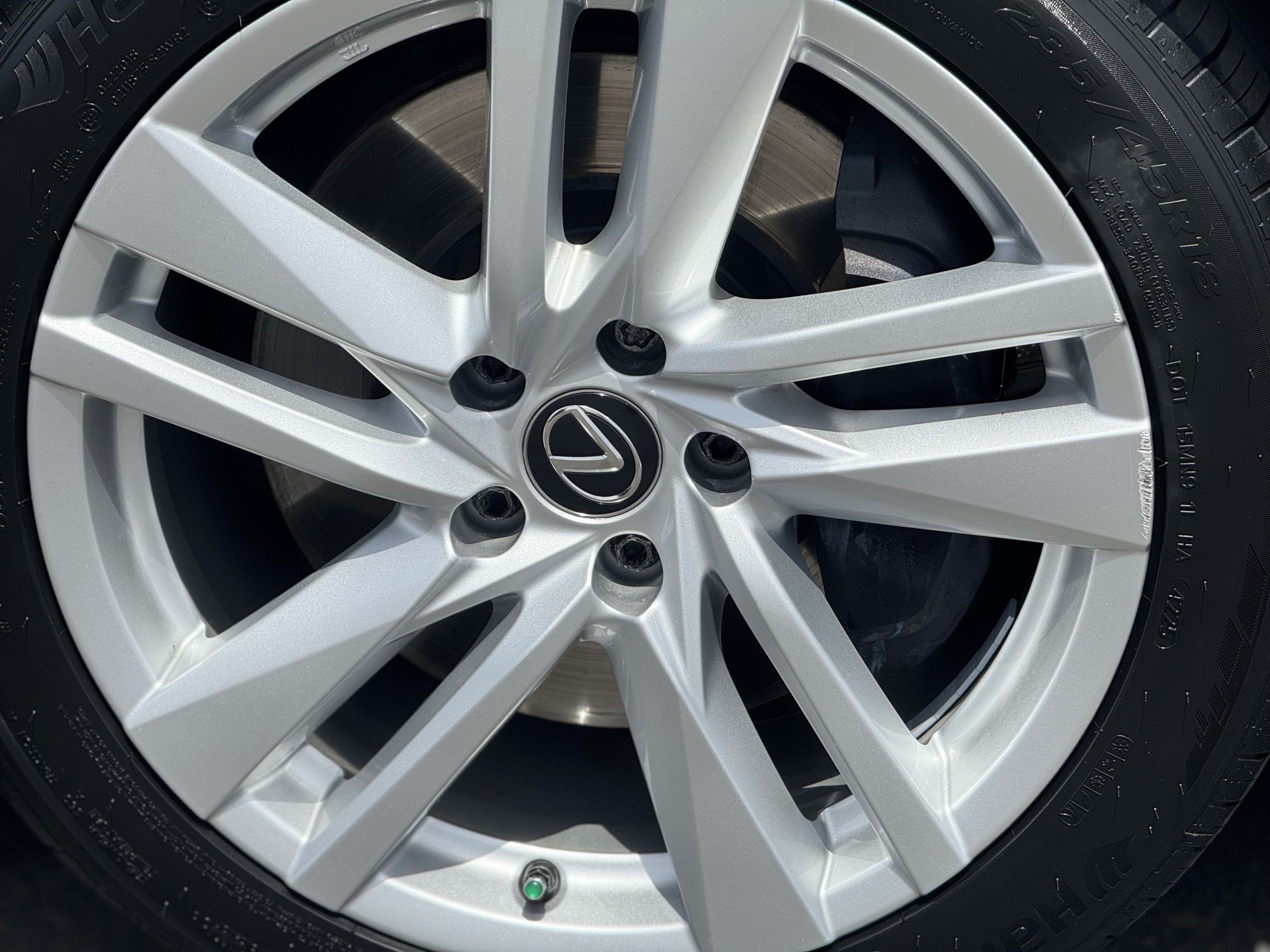 Used 2023 Lexus IS 300 w/ Comfort Package RWD image 8