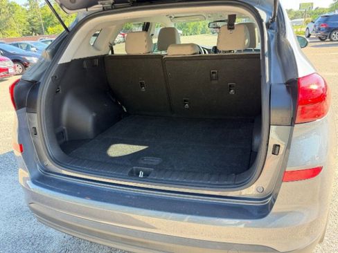 Used 2021 Hyundai Tucson Value FWD image 5