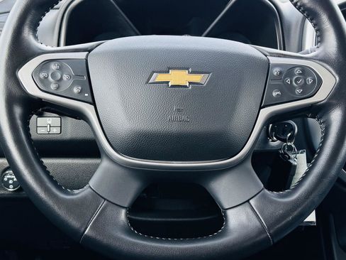 Used 2021 Chevrolet Colorado LT w/ LT Convenience Package image 14