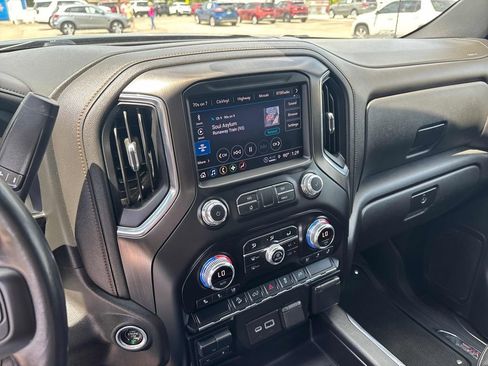 Used 2021 GMC Sierra 1500 AT4 AWD/4WD image 17