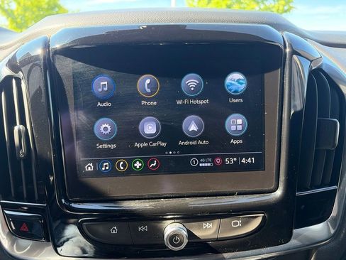 Used 2022 Chevrolet Traverse LT FWD image 7