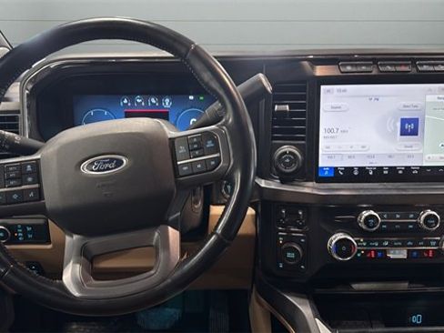 Used 2023 Ford F350 Lariat w/ Lariat Ultimate Package image 5