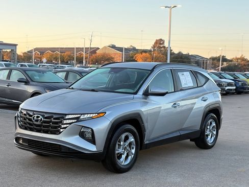 Used 2024 Hyundai Tucson SEL image 3