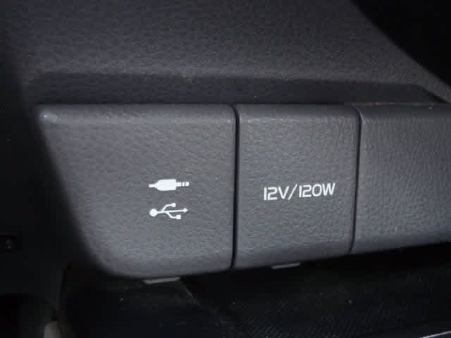 Used 2018 Toyota Camry LE FWD image 24