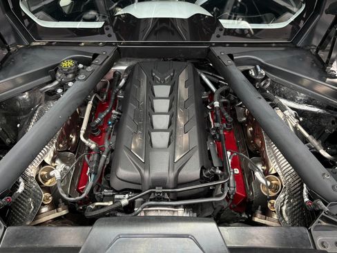 Used 2025 Chevrolet Corvette E-Ray AWD/4WD image 33