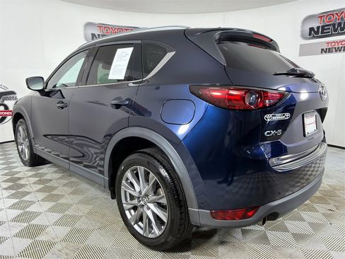 Used 2020 MAZDA CX-5 Grand Touring image 6