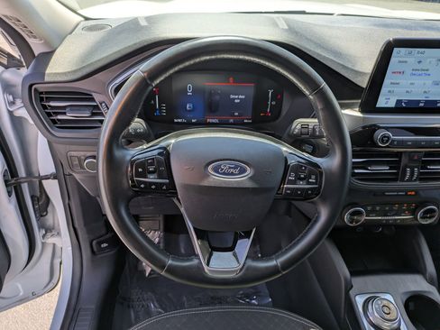 Certified 2024 Ford Escape Active AWD/4WD image 18
