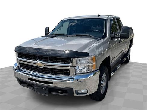 Used 2008 Chevrolet Silverado 2500 LT w/ 2LT Convenience Package AWD/4WD image 29