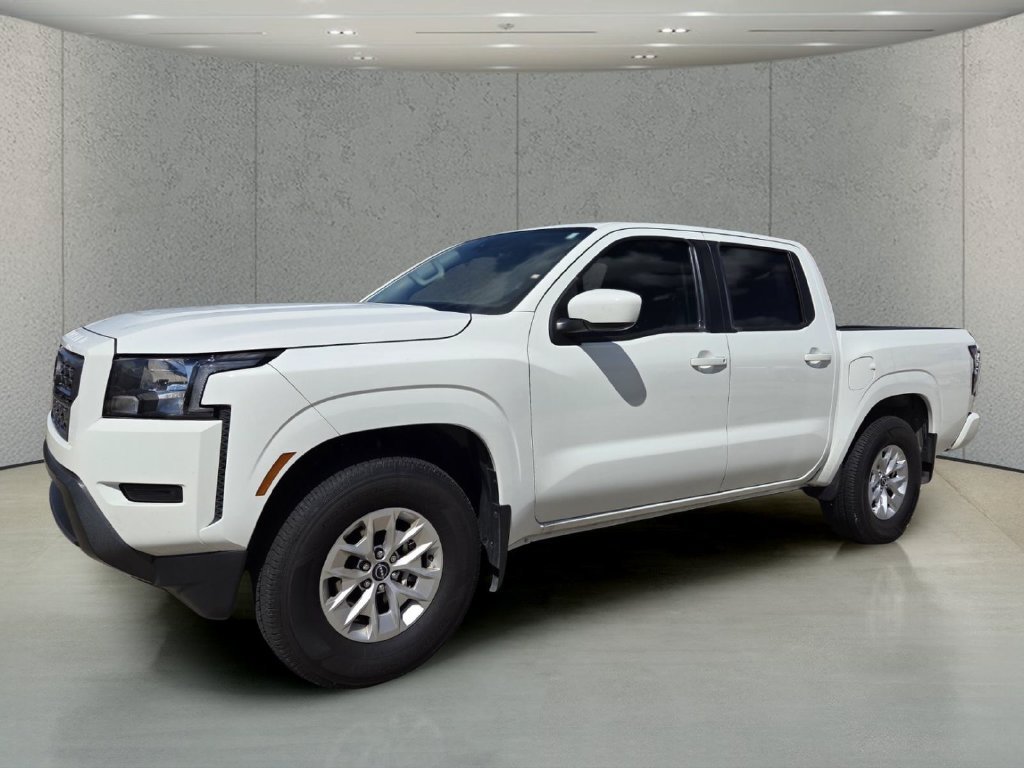 Used 2024 Nissan Frontier SV RWD image 1