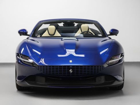 Certified 2025 Ferrari Roma Spider RWD image 14