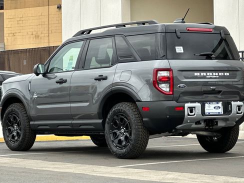 New 2025 Ford Bronco Sport Outer Banks w/ Sasquatch Outer Banks Package image 5