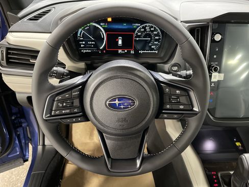 New 2025 Subaru Forester Limited image 17